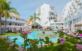 Playaolid Suites & Apartments